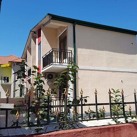 Apartment Nodmax Ureki Exteriér fotografie